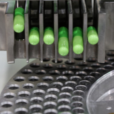 Two medicine registration certificates effective at the same time: how to produce and trade in the medicine?