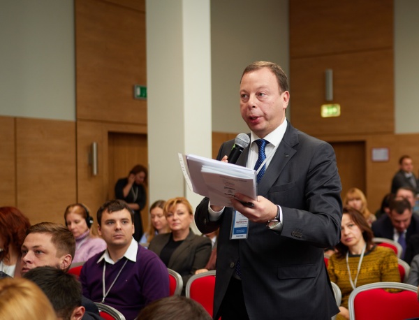 Summary Conference PHARM BUSINESS: 2015 CONCLUSIONS – 2016 ANTICIPATIONS