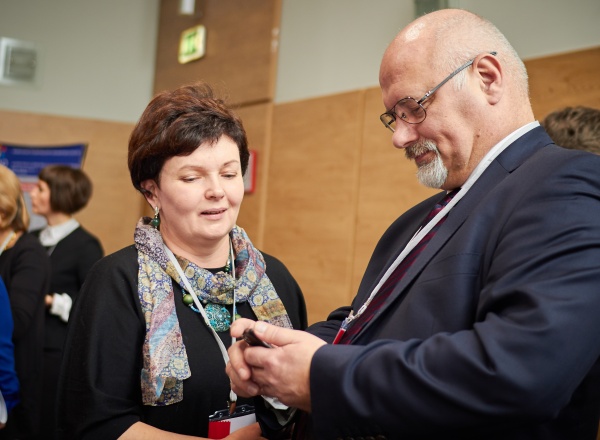 Summary Conference PHARM BUSINESS: 2015 CONCLUSIONS – 2016 ANTICIPATIONS