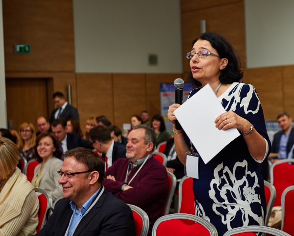 Summary Conference PHARM BUSINESS: 2015 CONCLUSIONS – 2016 ANTICIPATIONS