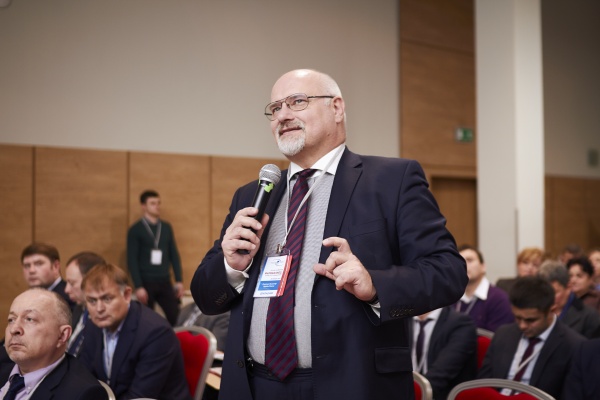 Summary Conference PHARM BUSINESS: 2015 CONCLUSIONS – 2016 ANTICIPATIONS
