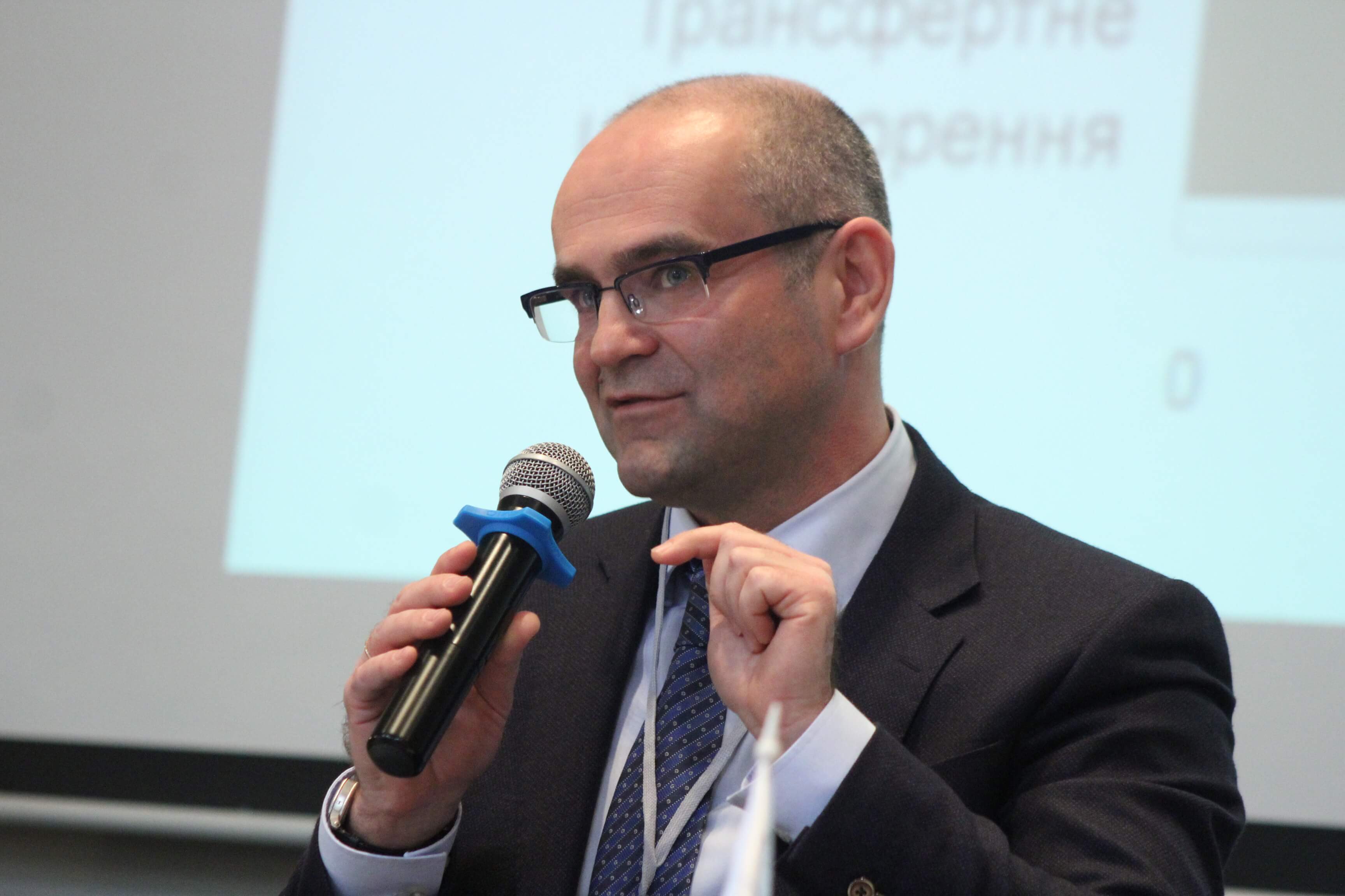 Summary Conference PHARMA BUSINESS: 2016 CONCLUSIONS – 2017 ANTICIPATIONS
